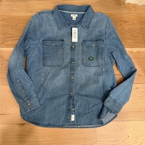 LL BEAN sz MP Denim button down shirt